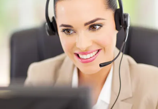 segretaria del call center electrolux gorla di milano